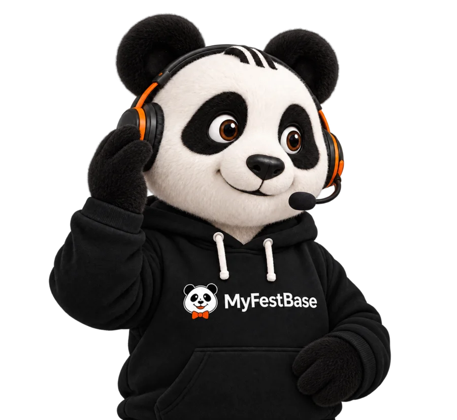 Der MyFestBase-Panda mit Headset hört dir zu.